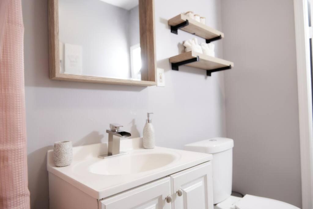 Cozy Apartment 1St 10Min Walk Downtown And City View Providence Ngoại thất bức ảnh